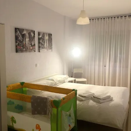 Apartamento Torrelavega Lejlighed